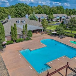 pool at Park at Arlington located in Covington, GA